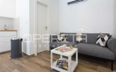 Studio à Vendre à Kaštel Gomilica, Croatie - foto 4