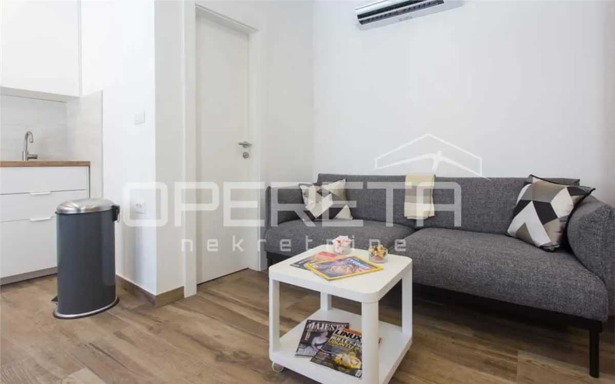 Studio à Vendre à Kaštel Gomilica, Croatie - foto 4