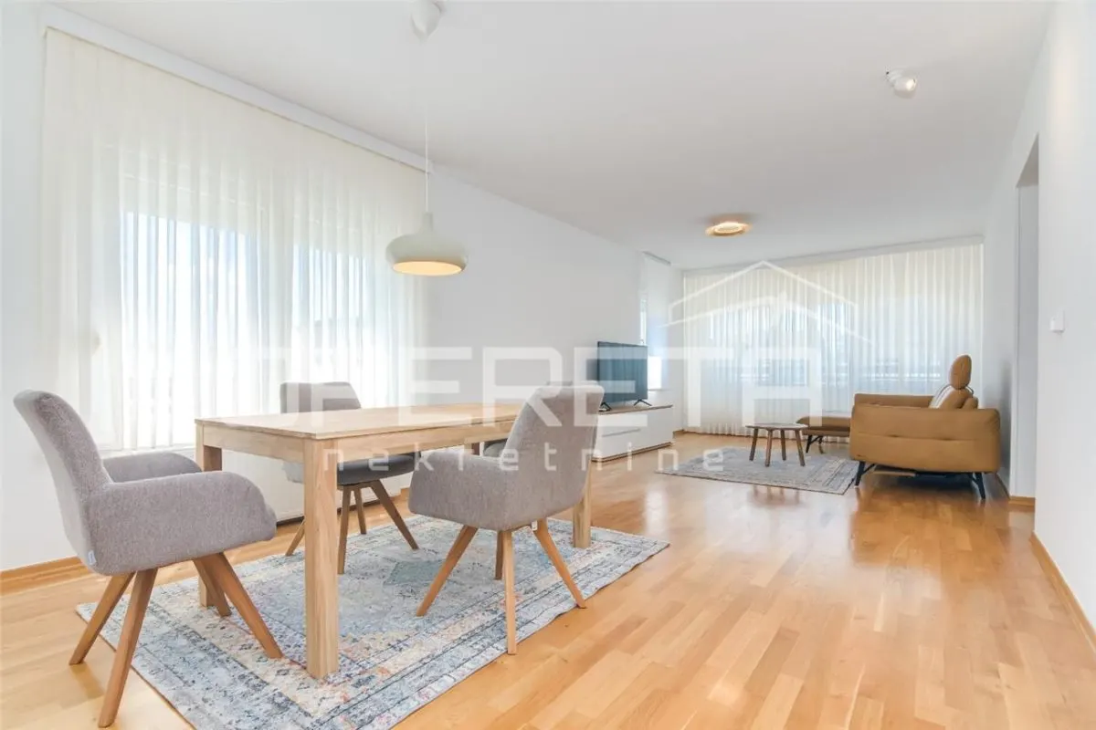 Appartement à Louer à Zagreb, Gornji Bukovac - foto 1