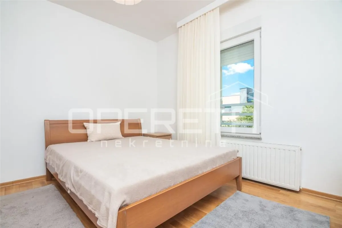 Appartement à Louer à Zagreb, Gornji Bukovac - foto 16