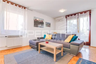 Appartement de Trois Chambres à Louer à Zagreb, Croatie - foto 3