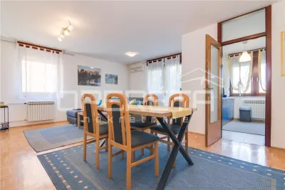 Appartement de Trois Chambres à Louer à Zagreb, Croatie - foto 4