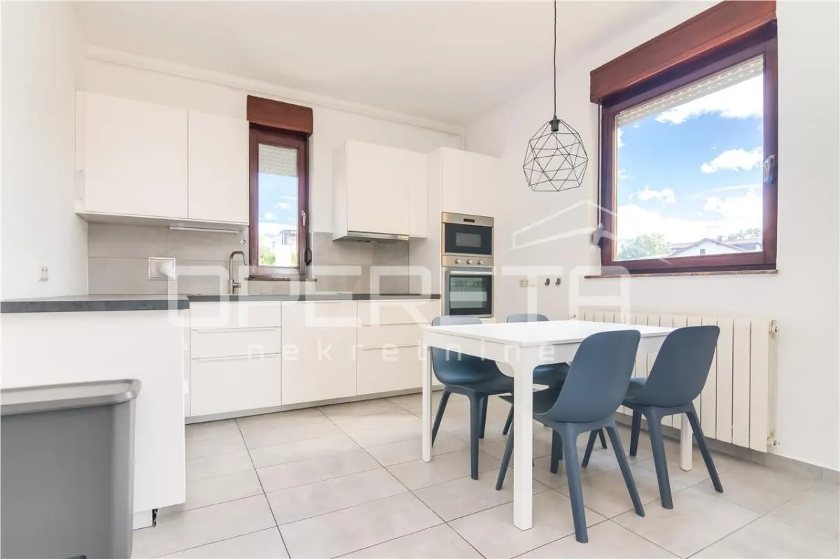 Villa Urbaine à Louer à Remete, Zagreb – 170 m² - foto 3