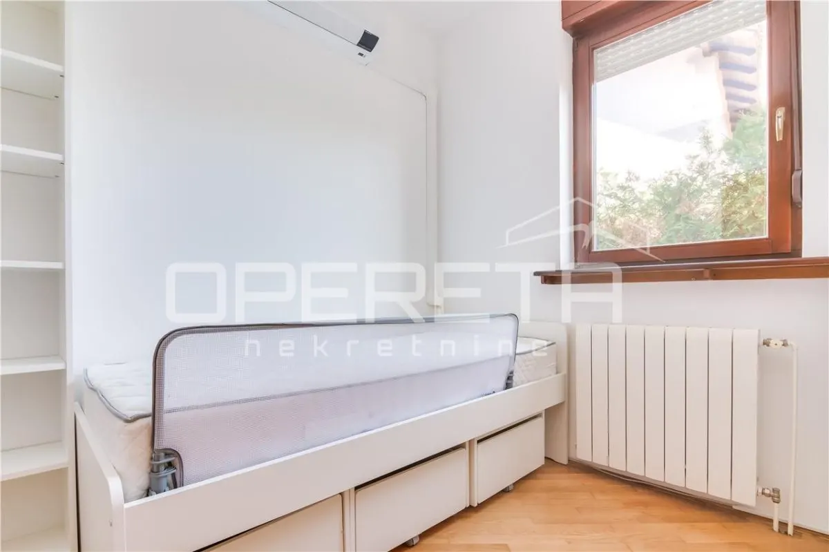 Villa Urbaine à Louer à Remete, Zagreb – 170 m² - foto 4
