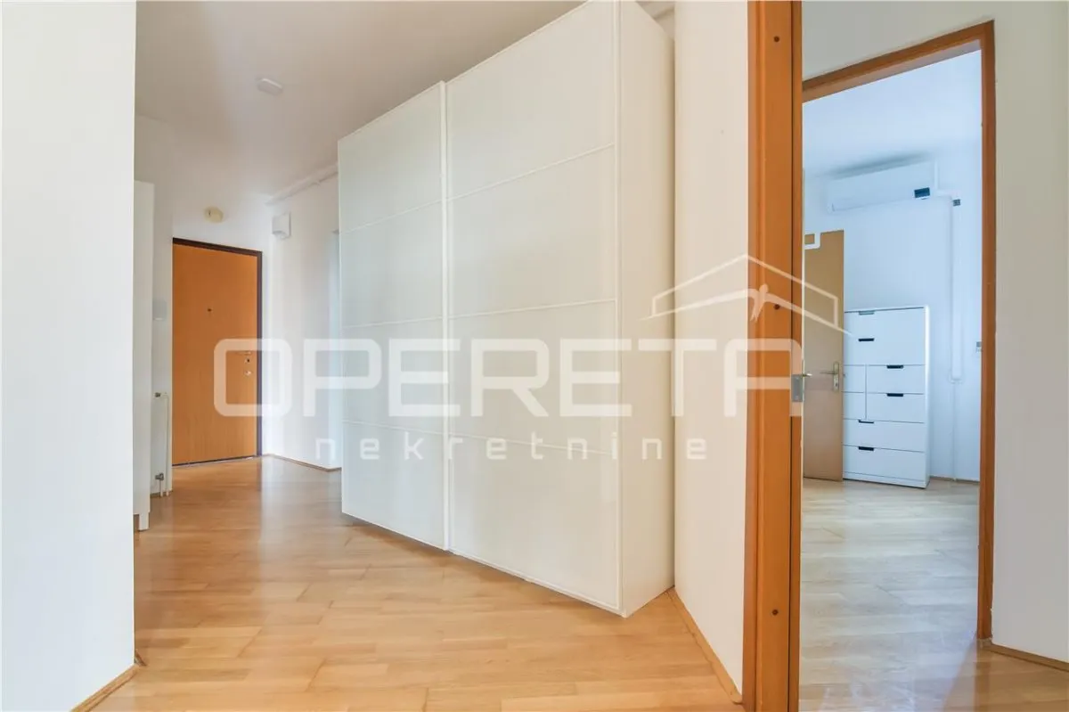 Villa Urbaine à Louer à Remete, Zagreb – 170 m² - foto 5