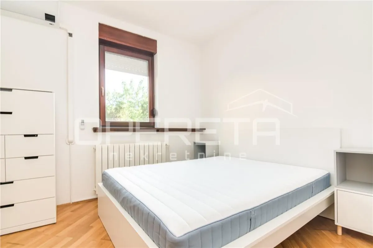 Villa Urbaine à Louer à Remete, Zagreb – 170 m² - foto 10