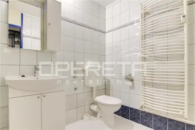 Appartement Trois Chambres à Louer à Zagreb, Jarun - foto 7