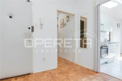 Appartement Trois Chambres à Louer à Zagreb, Jarun - foto 10