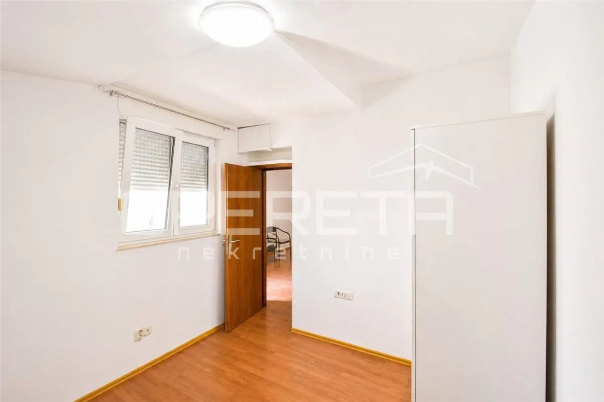 Appartement d'Une Chambre à Louer à Solin, Croatie - foto 5