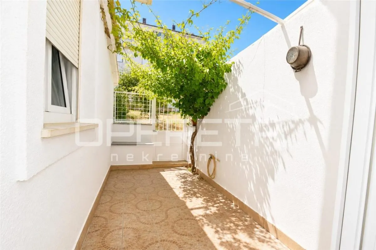 Appartement d'Une Chambre à Louer à Solin, Croatie - foto 8