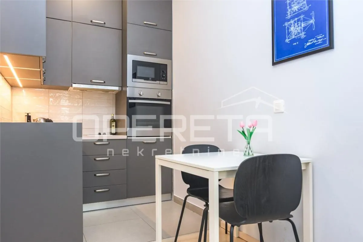 Appartement à Louer à Zagreb, Croatie - Centre Teslina - foto 15