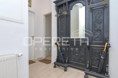 Appartement à Louer à Zagreb, Croatie - Centre Teslina - foto 8