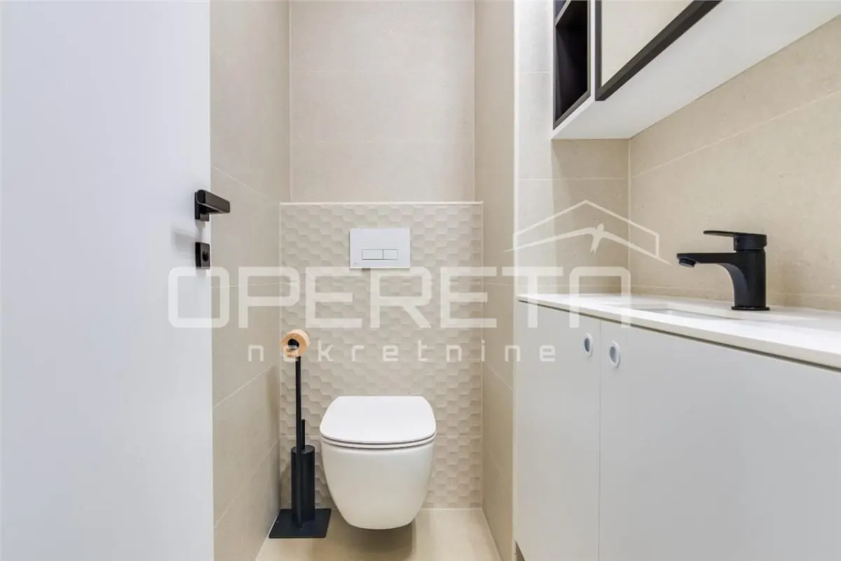 Appartement Moderne Trois Chambres à Louer à Zagreb, Croatie - foto 14