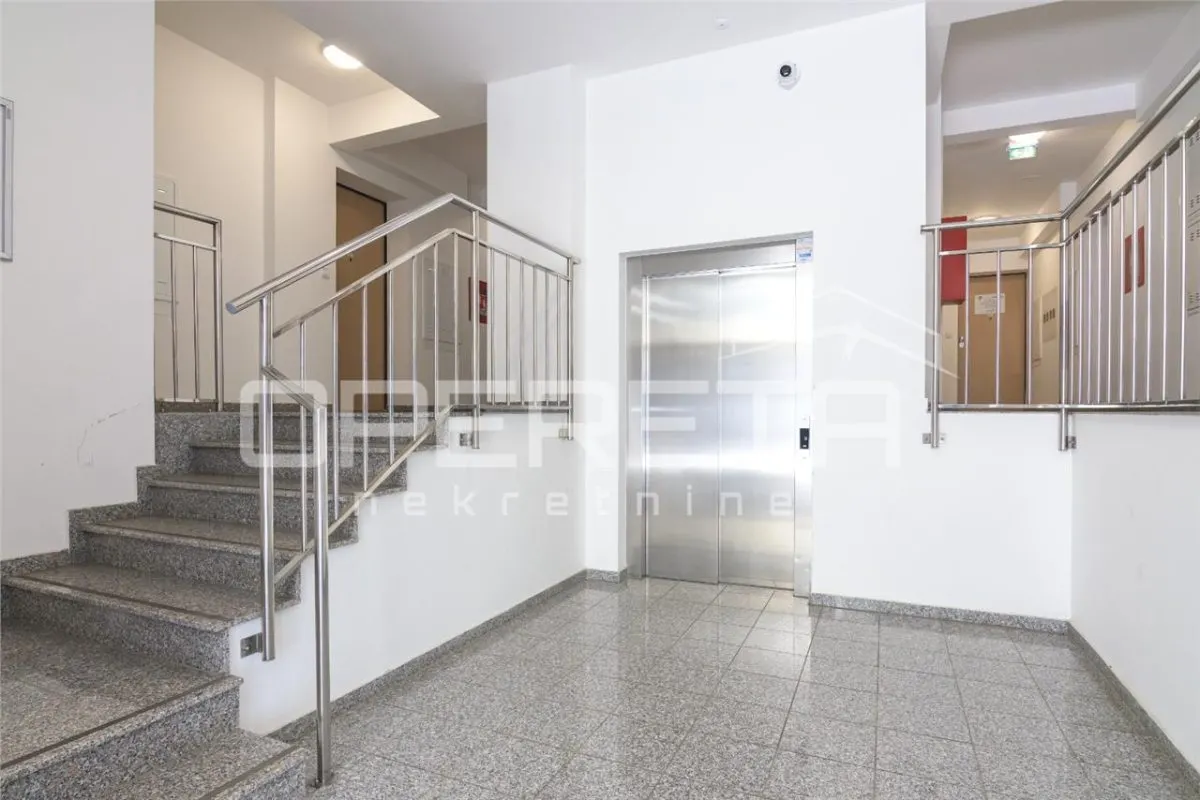 Appartement Moderne Trois Chambres à Louer à Zagreb, Croatie - foto 20