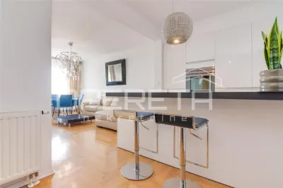 Appartement de Trois Chambres à Louer à Zagreb, Croatie - foto 4