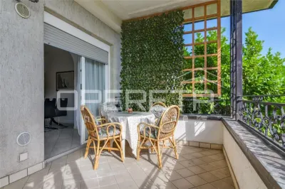 Appartement Trois Chambres à Louer à Zagreb, Bukovac - foto 11