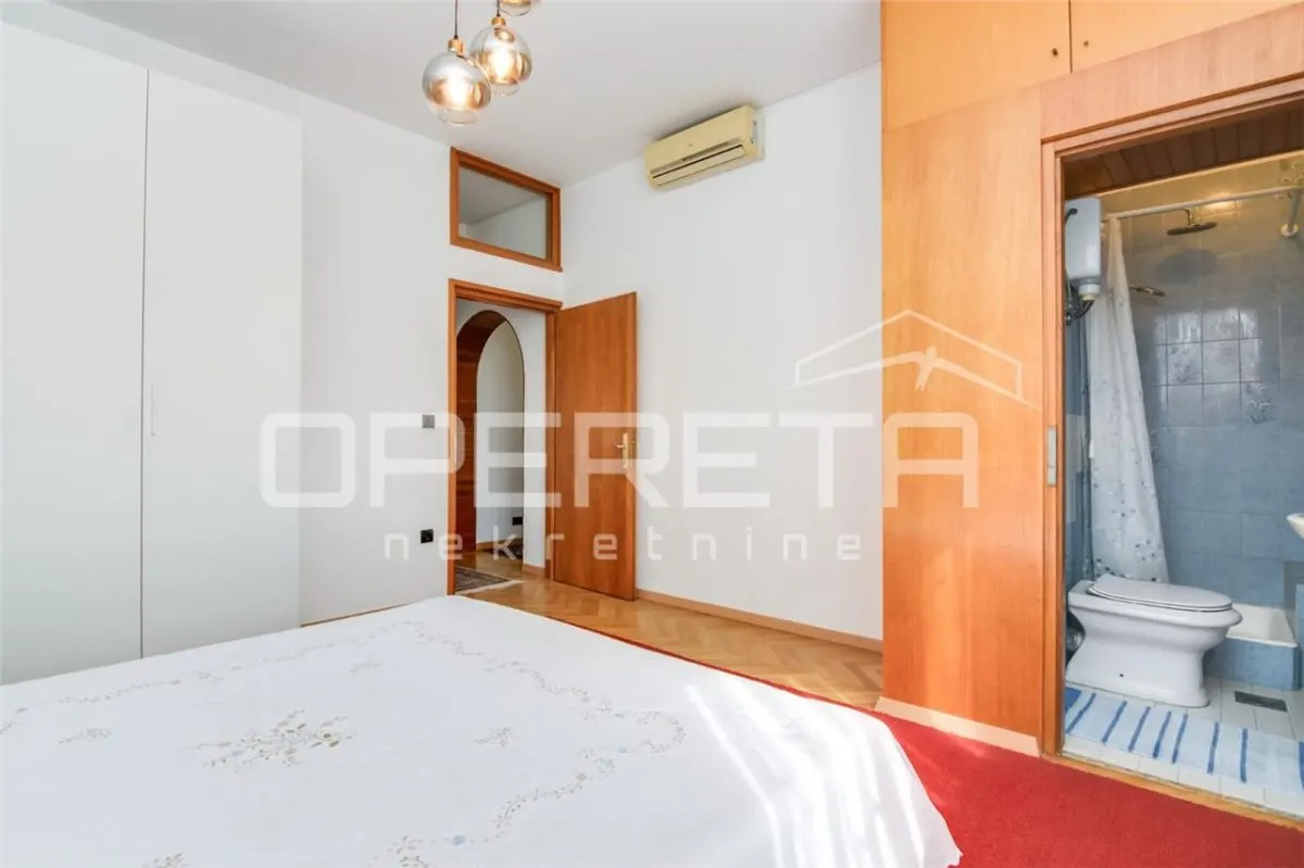 Appartement Trois Chambres à Louer à Zagreb, Bukovac - foto 15