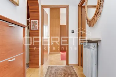 Appartement Trois Chambres à Louer à Zagreb, Bukovac - foto 20
