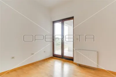 Appartement de Cinq Pièces à Vendre à Zagreb, Croatie - foto 10