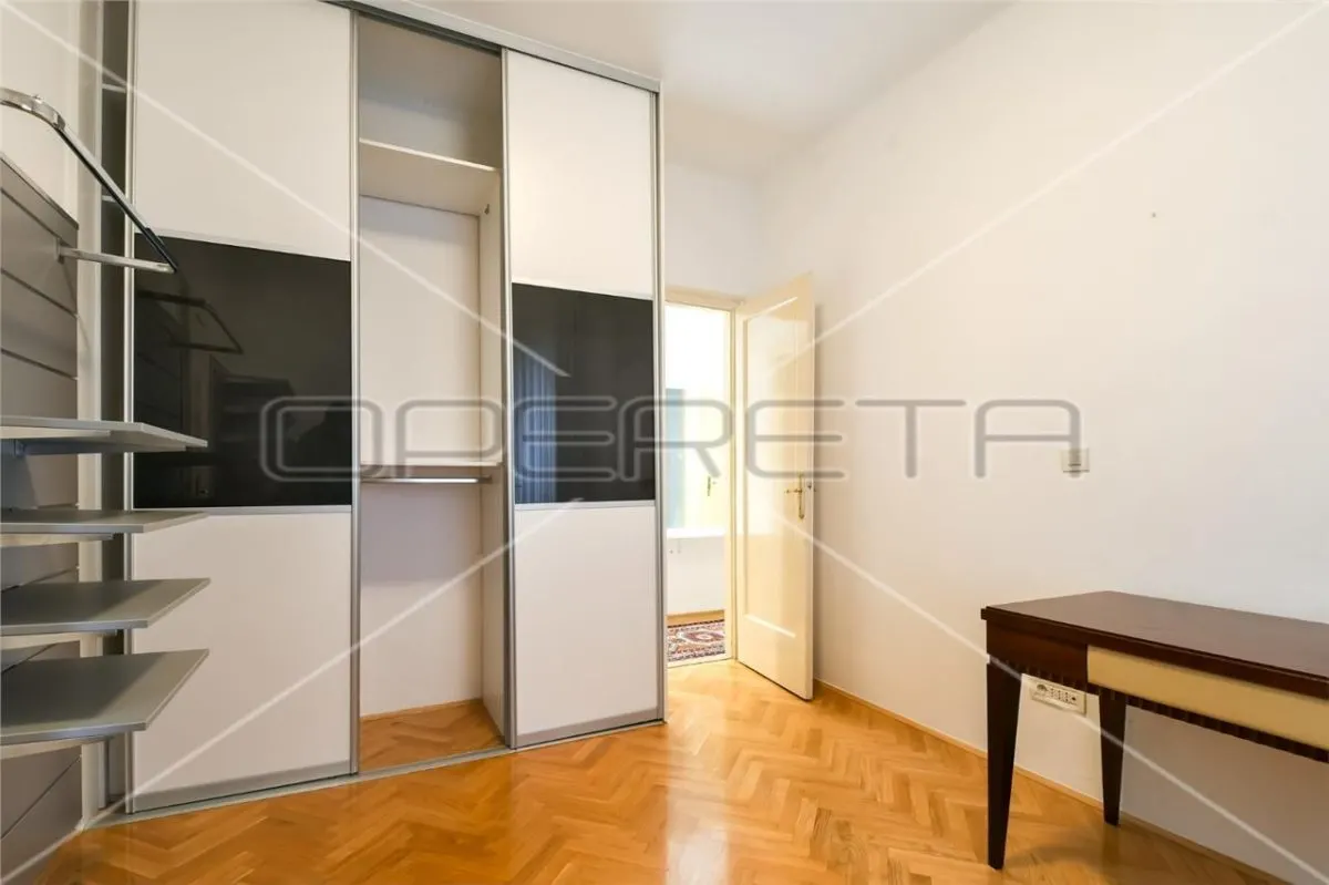 Appartement Quatre Chambres à Louer à Zagreb, Rue Vinkoviceva - foto 6