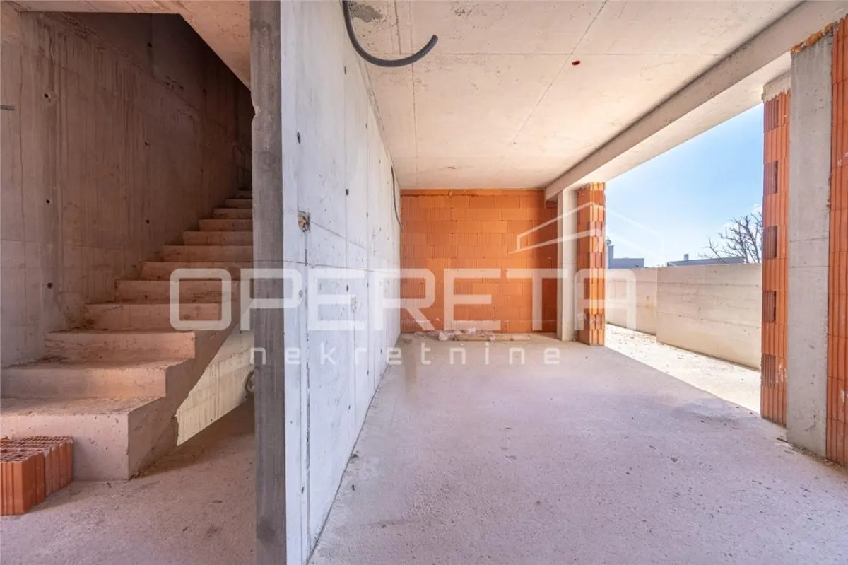 Luxury Semi-Detached Villa with Pool and Sea View for Sale in Porec, Croatia - foto 13