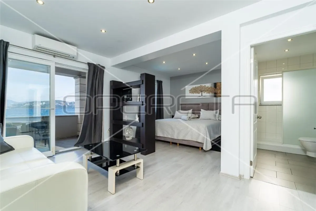 Luxury Beachfront Villa for Sale in Janjina, Croatia - foto 12