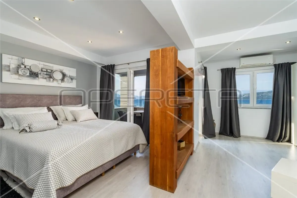 Luxury Beachfront Villa for Sale in Janjina, Croatia - foto 14