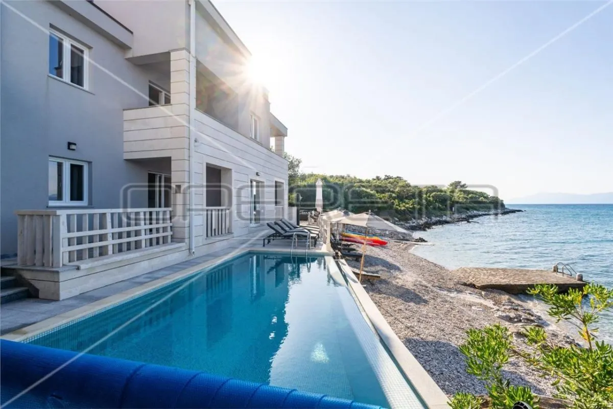 Luxury Beachfront Villa for Sale in Janjina, Croatia - foto 20