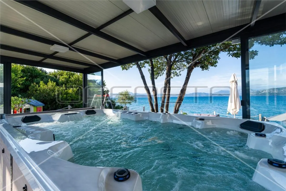 Luxury Beachfront Villa for Sale in Janjina, Croatia - foto 21