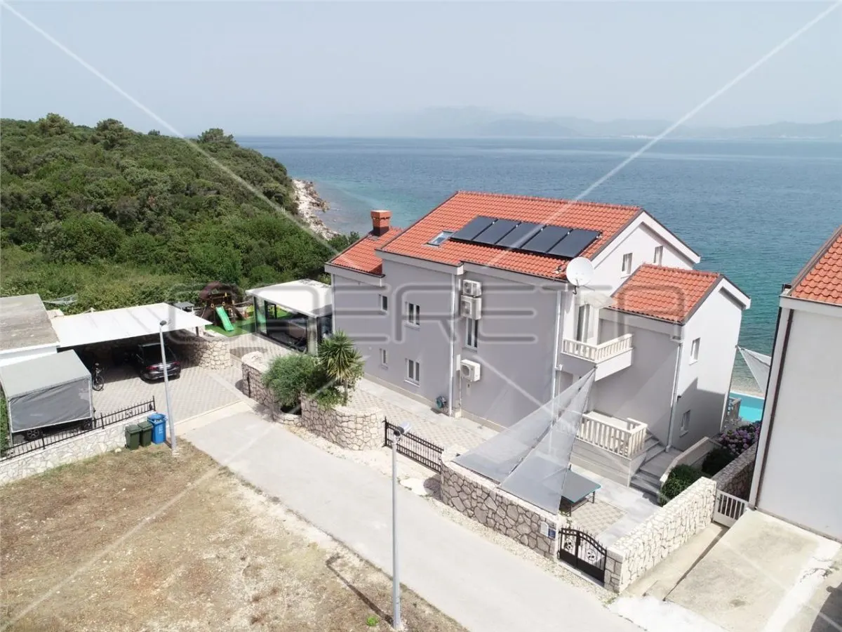 Luxury Beachfront Villa for Sale in Janjina, Croatia - foto 7