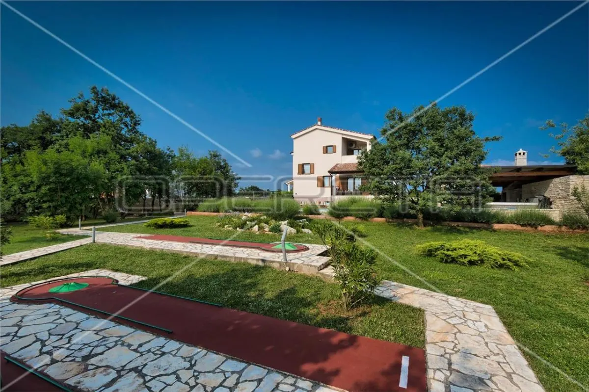 Luxury Villa for Sale in Svetvincenat, Istria, Croatia - foto 3