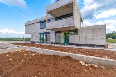 Villa Moderna con Vistas al Mar en Venta en Nova Vas, Istria, Croacia - Nova Vas