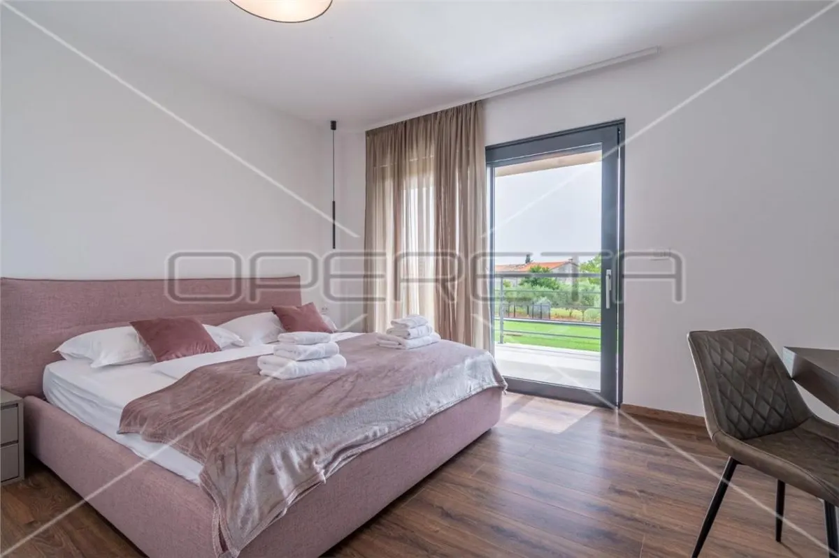 Modern Villa for Sale in Svetvincenat, Istria, Croatia - foto 12