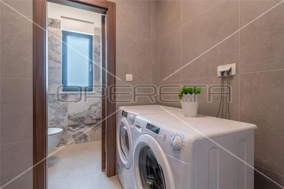 Modern Villa for Sale in Svetvincenat, Istria, Croatia - foto 16