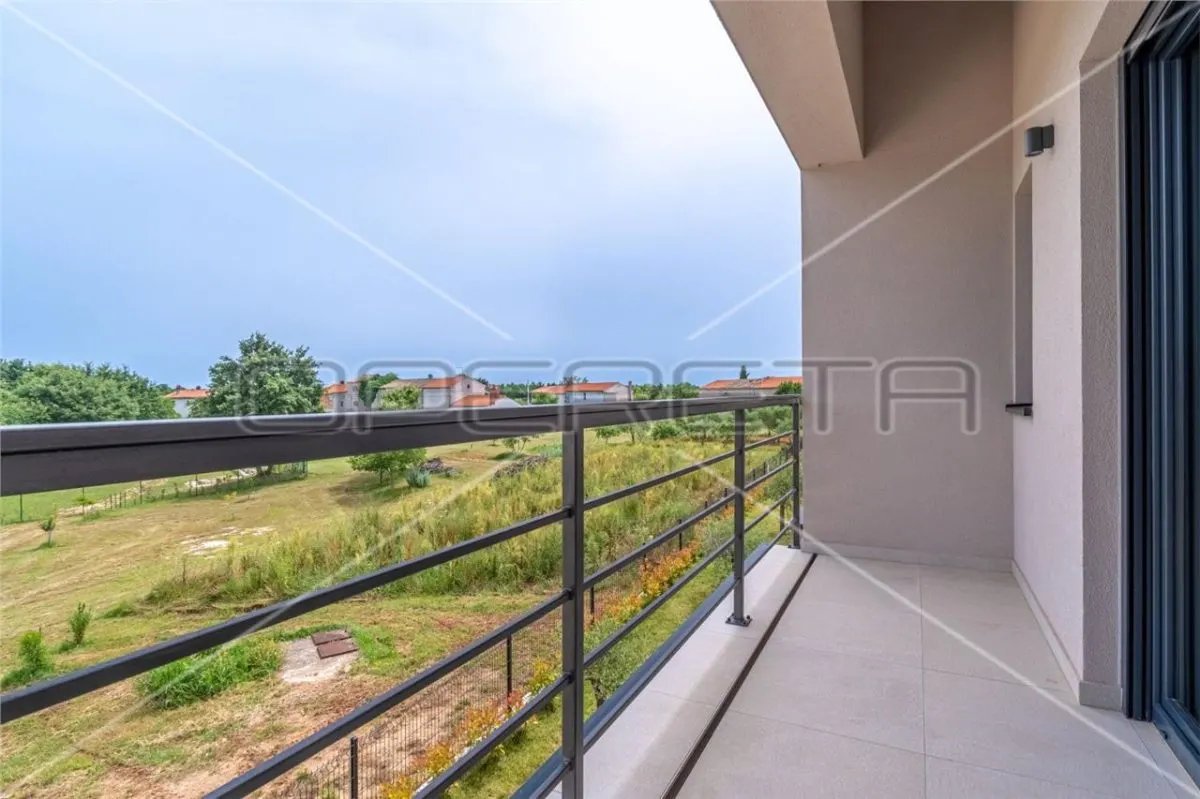 Modern Villa for Sale in Svetvincenat, Istria, Croatia - foto 25