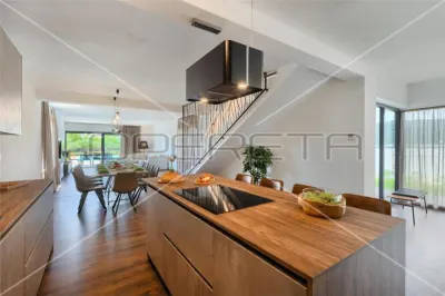 Modern Villa for Sale in Svetvincenat, Istria, Croatia - foto 8