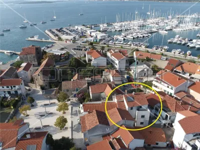 Immeuble d'Appartements à Vendre à Biograd na Moru, Croatie - Biograd na Moru