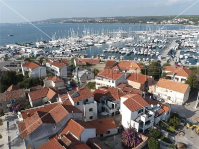 Immeuble d'Appartements à Vendre à Biograd na Moru, Croatie - foto 2