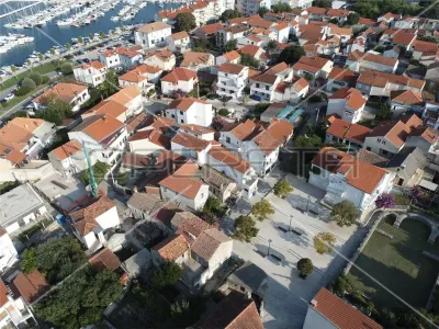 Immeuble d'Appartements à Vendre à Biograd na Moru, Croatie - foto 11
