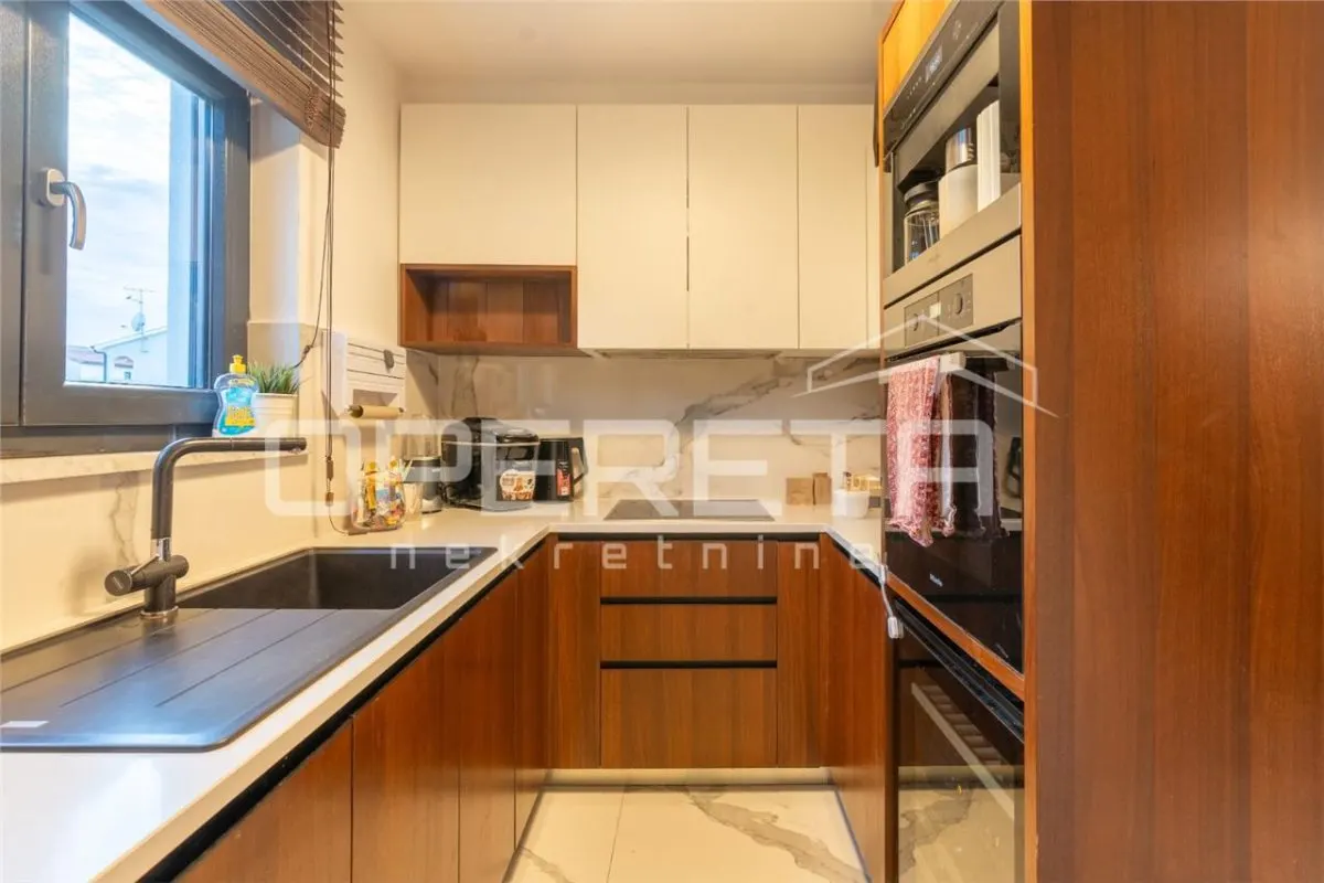 Villa Moderna en Venta en Nova Vas, Croacia - foto 5