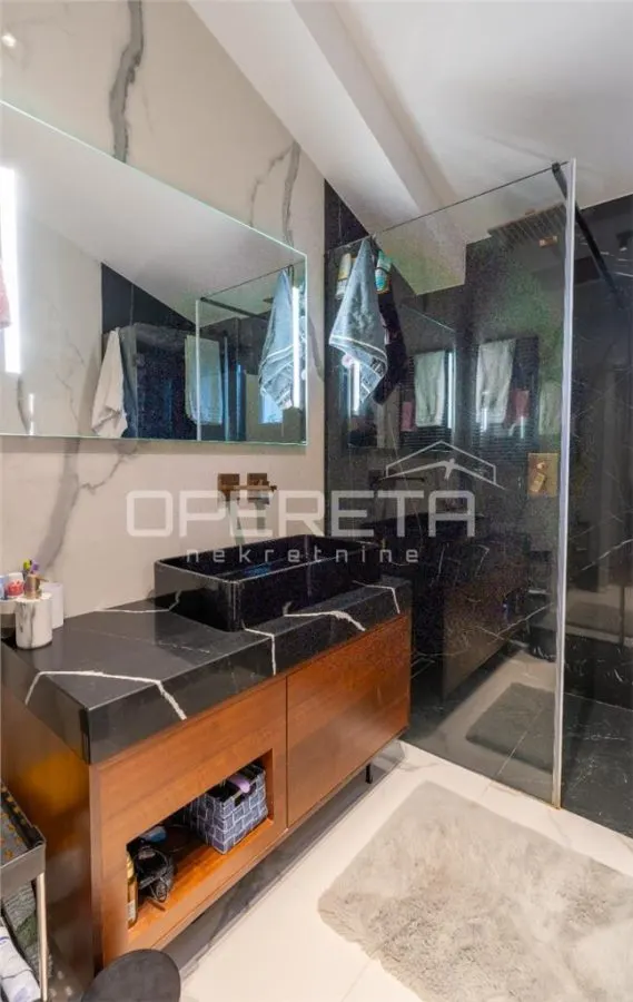 Villa Moderna en Venta en Nova Vas, Croacia - foto 9