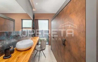 Villa de Lujo en Venta en Liznjan, Croacia - foto 12