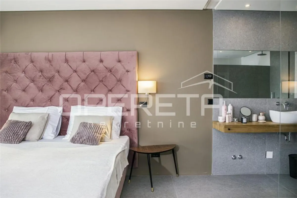 Villa de Lujo Inteligente en Venta en Liznjan, Croacia - foto 11
