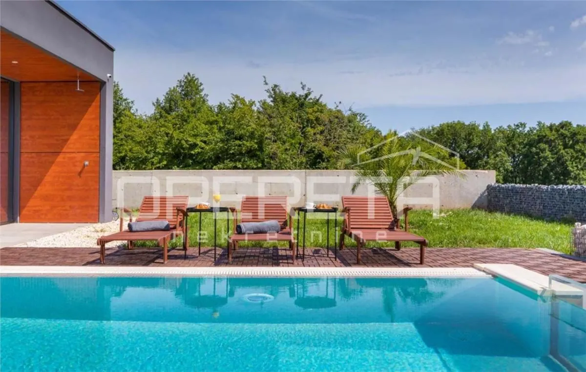 Villa de Lujo Inteligente en Venta en Liznjan, Croacia - foto 25