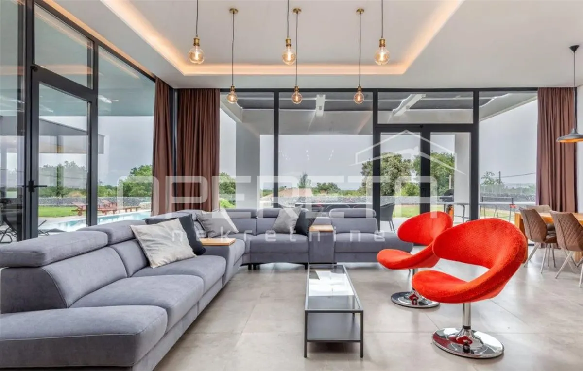 Villa de Lujo Inteligente en Venta en Liznjan, Croacia - foto 8
