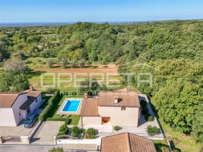 Villa Independiente con Piscina en Venta en Tinjan, Croacia - Tinjan