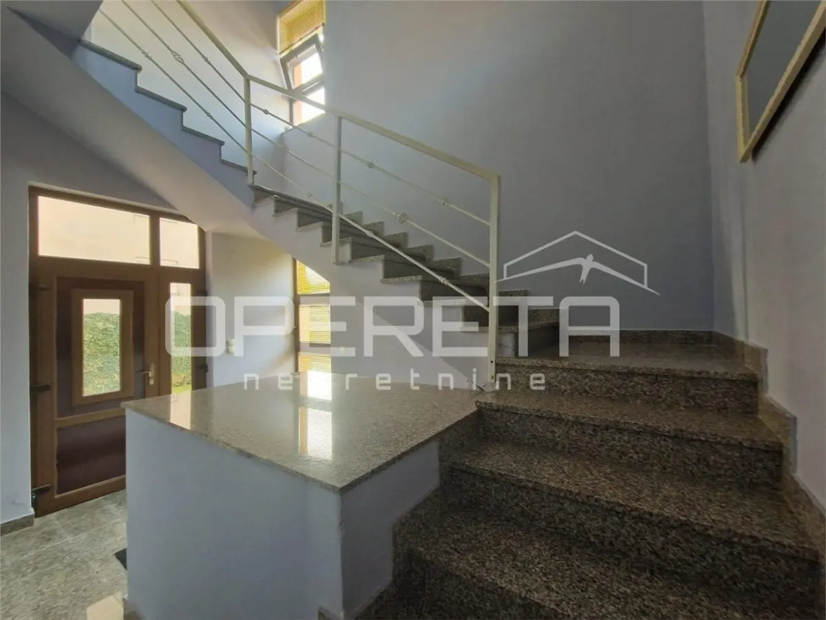 Casa vila de vanzare in Croatia, Gospic - foto 22