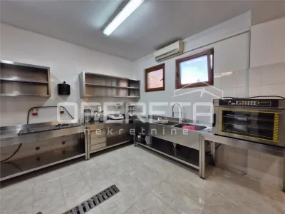 Casa vila de vanzare in Croatia, Bale - foto 16