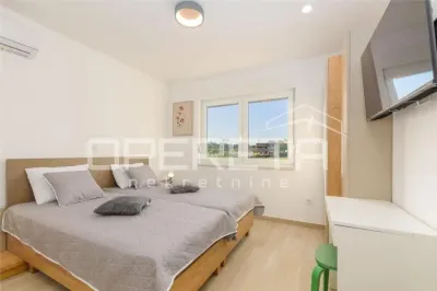 Single-Storey Villa with Pool for Sale in Svetvincenat, Croatia - foto 15