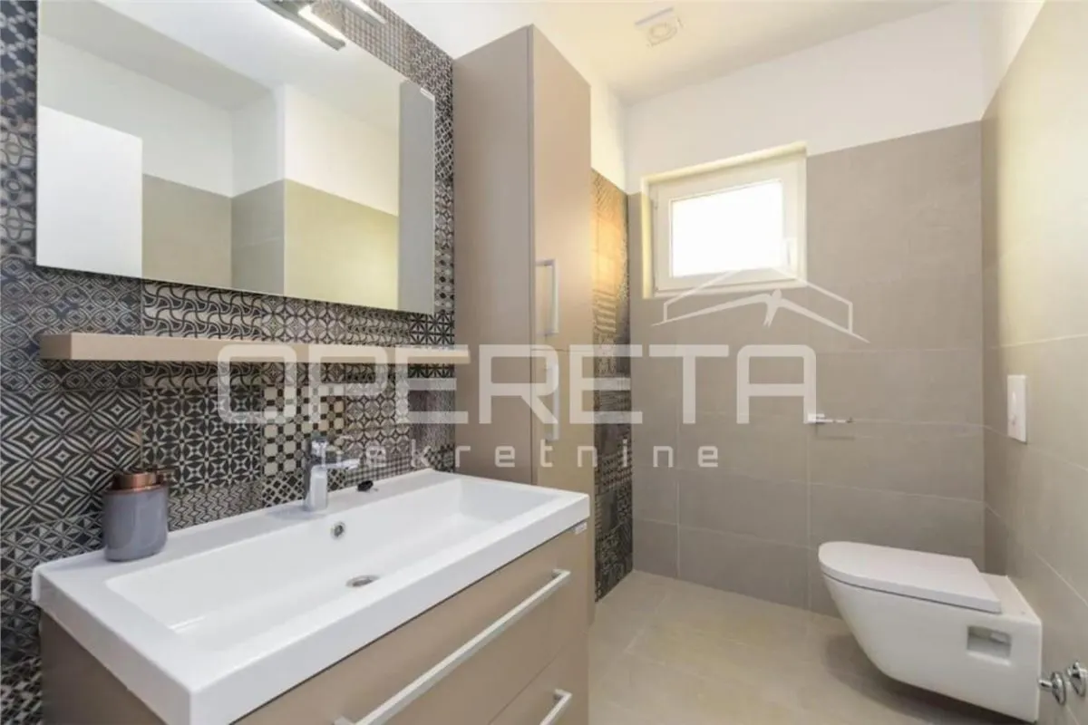Single-Storey Villa with Pool for Sale in Svetvincenat, Croatia - foto 16